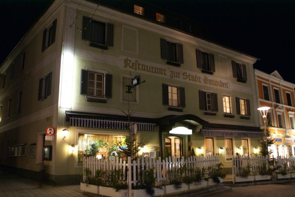 Hotel Krmstl "Zur Stadt Gmunden" Kirchdorf an der Krems Exterior foto